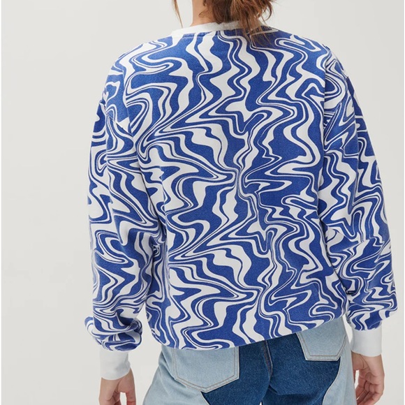 Oversized retro sweatshirt!!! 💙 - Picture 4 of 9